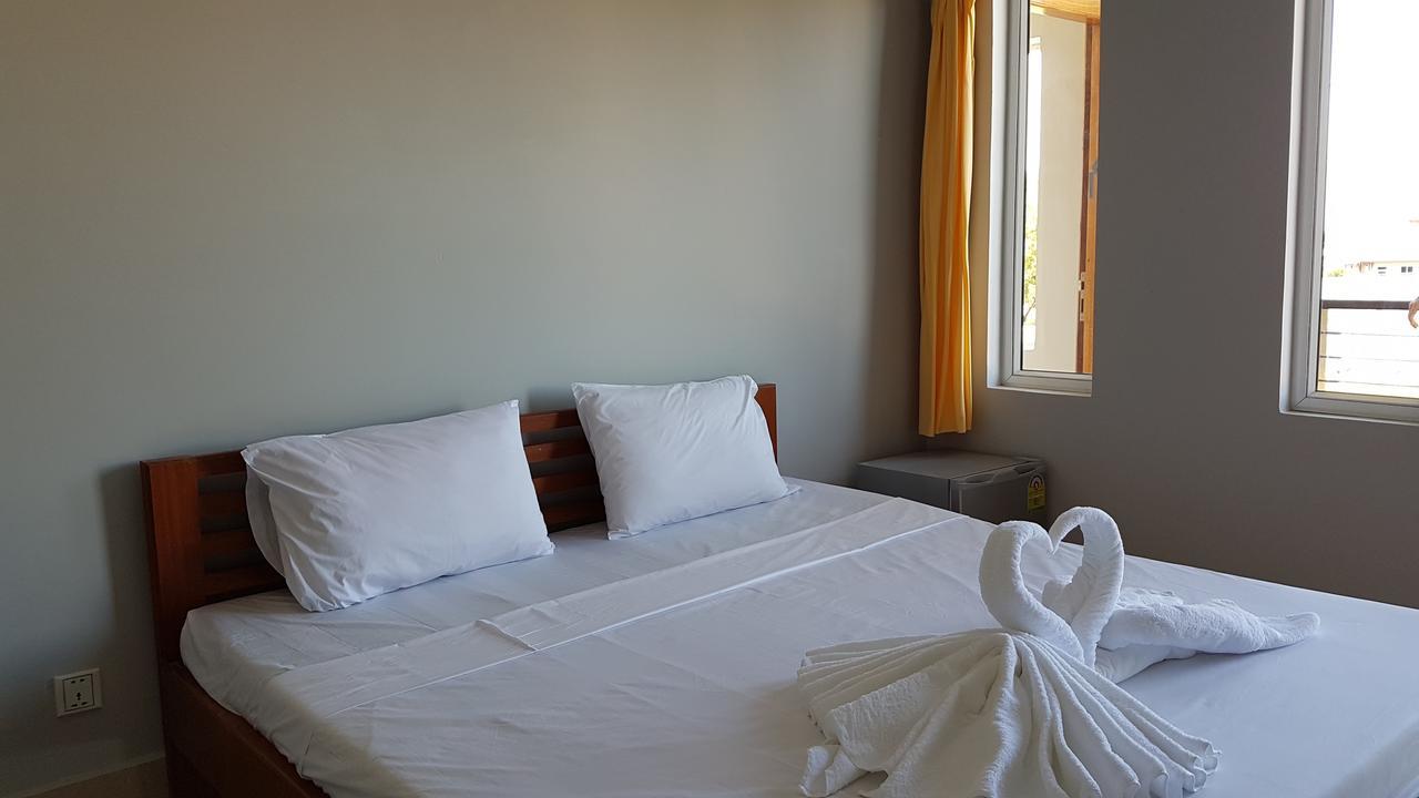 Two Moons Resort Kampot Eksteriør bilde